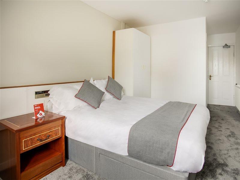 Oyo Glenpark Hotel, Ayr Central Eksteriør billede
