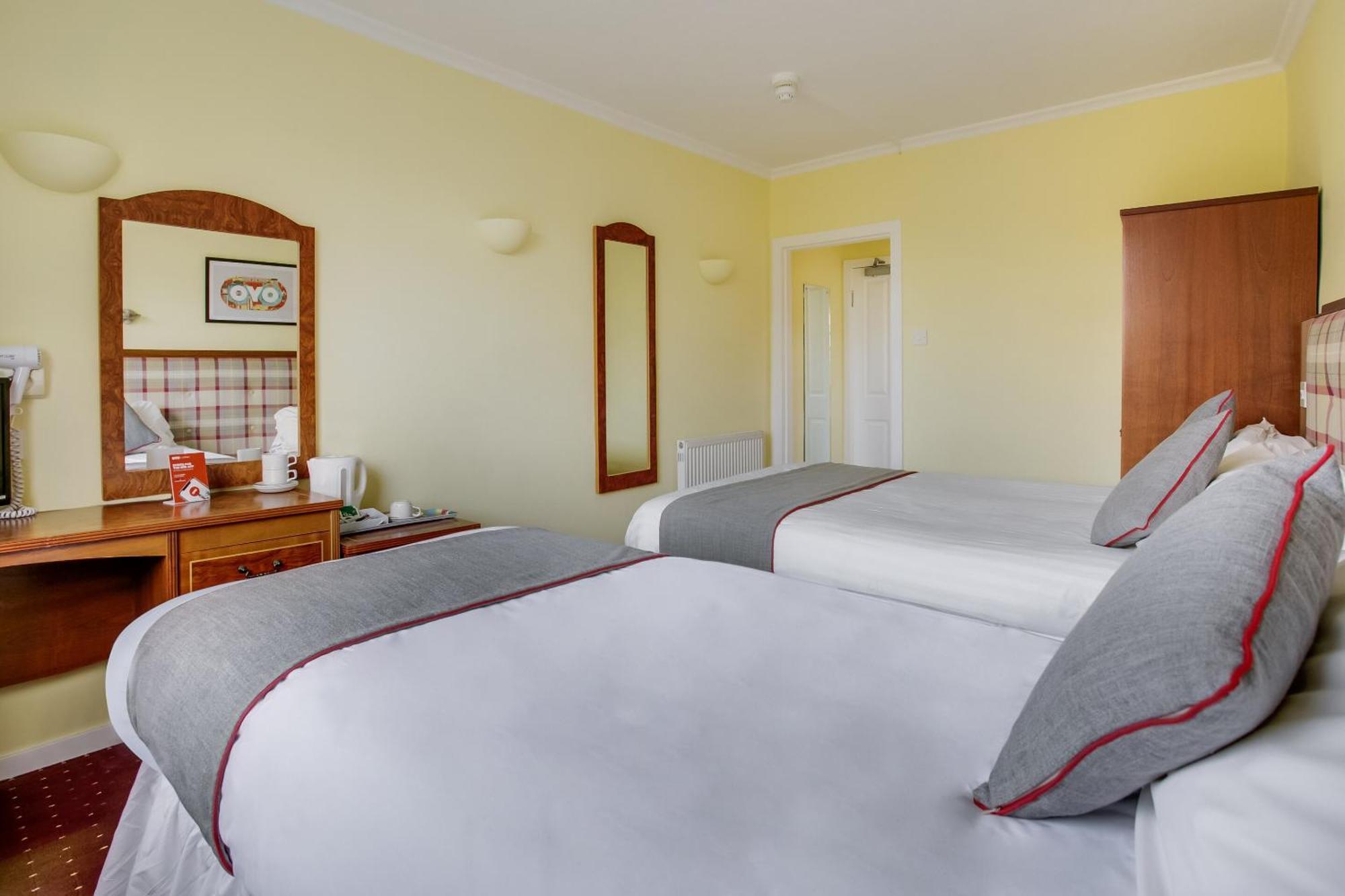 Oyo Glenpark Hotel, Ayr Central Eksteriør billede