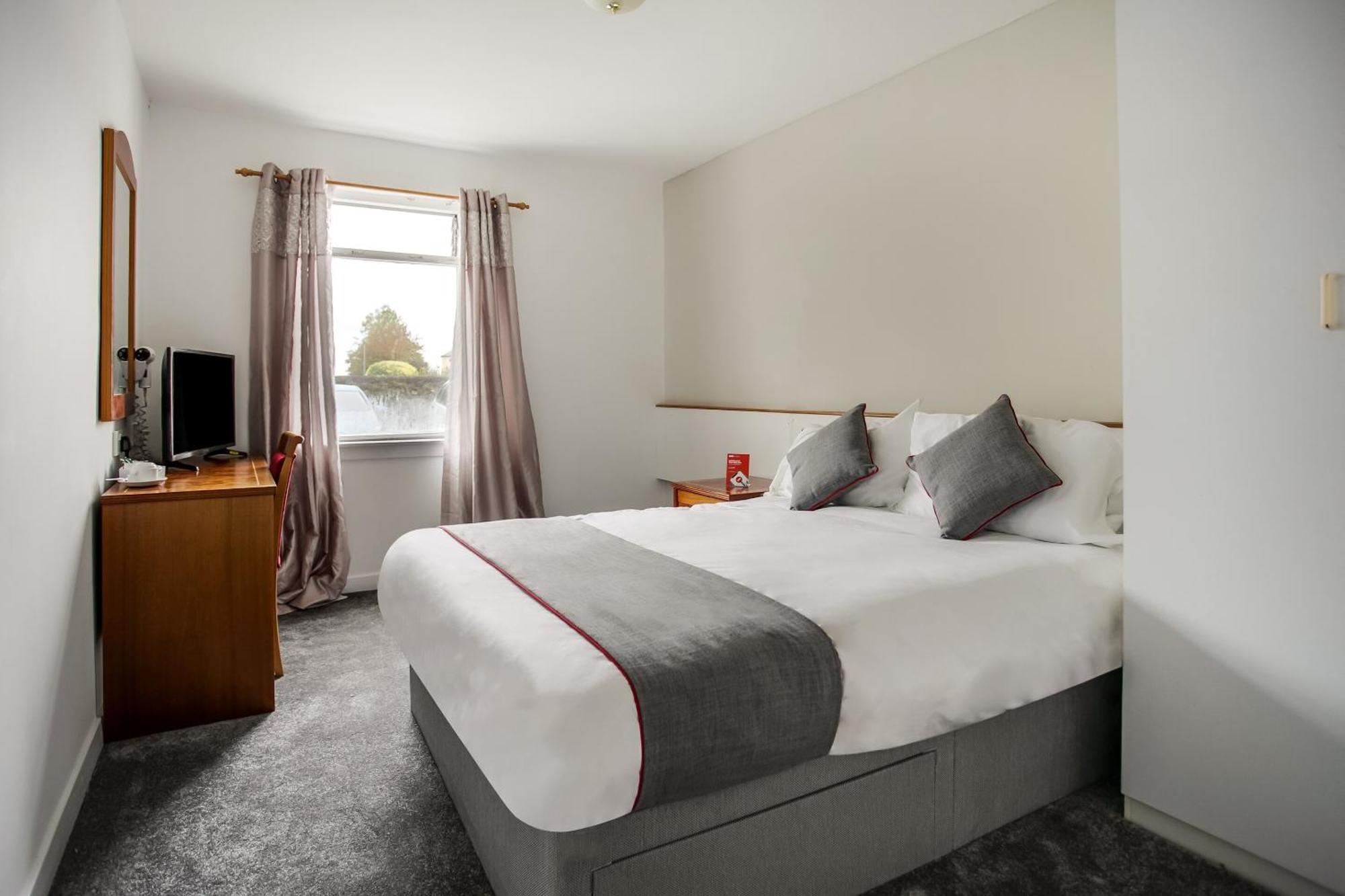 Oyo Glenpark Hotel, Ayr Central Eksteriør billede