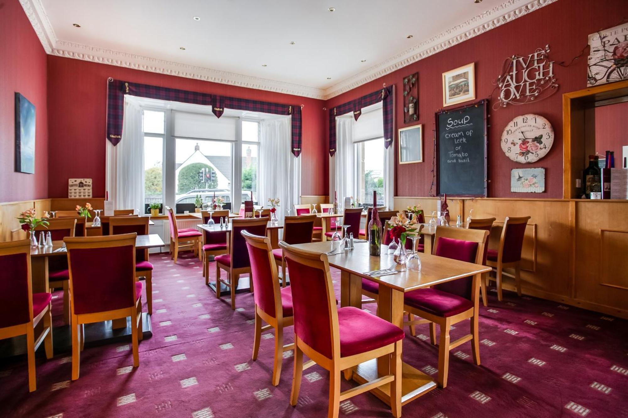 Oyo Glenpark Hotel, Ayr Central Eksteriør billede